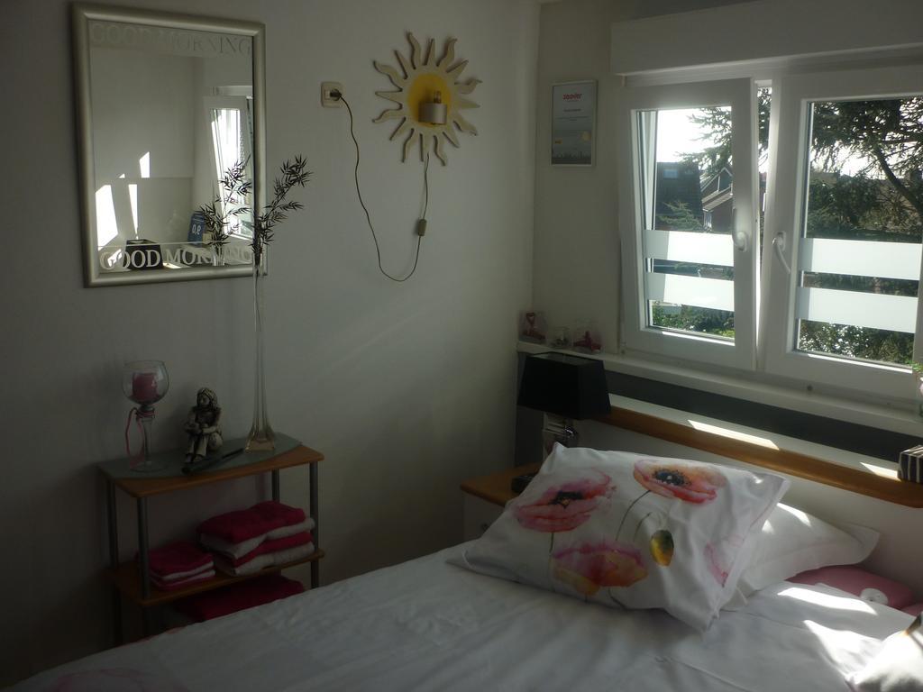 Tonnie'S Bed And Breakfast Kerkrade Kültér fotó